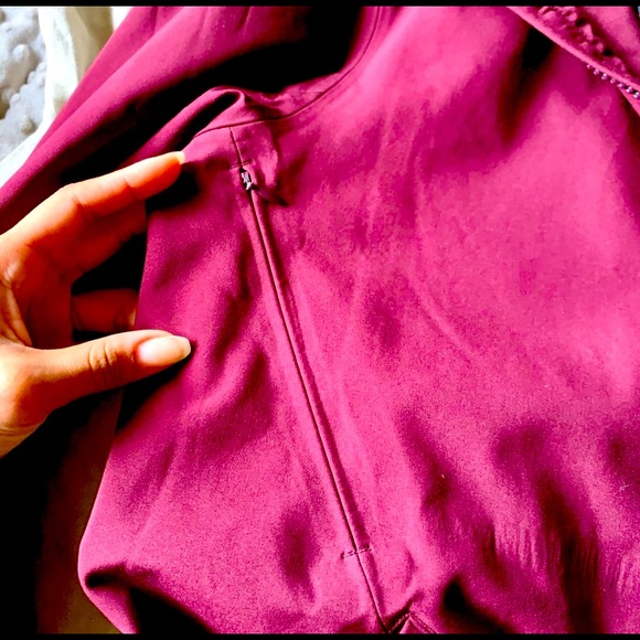 Lululemon PNW BORDEAUX DRAMA Jacket - Picture 3 of 6
